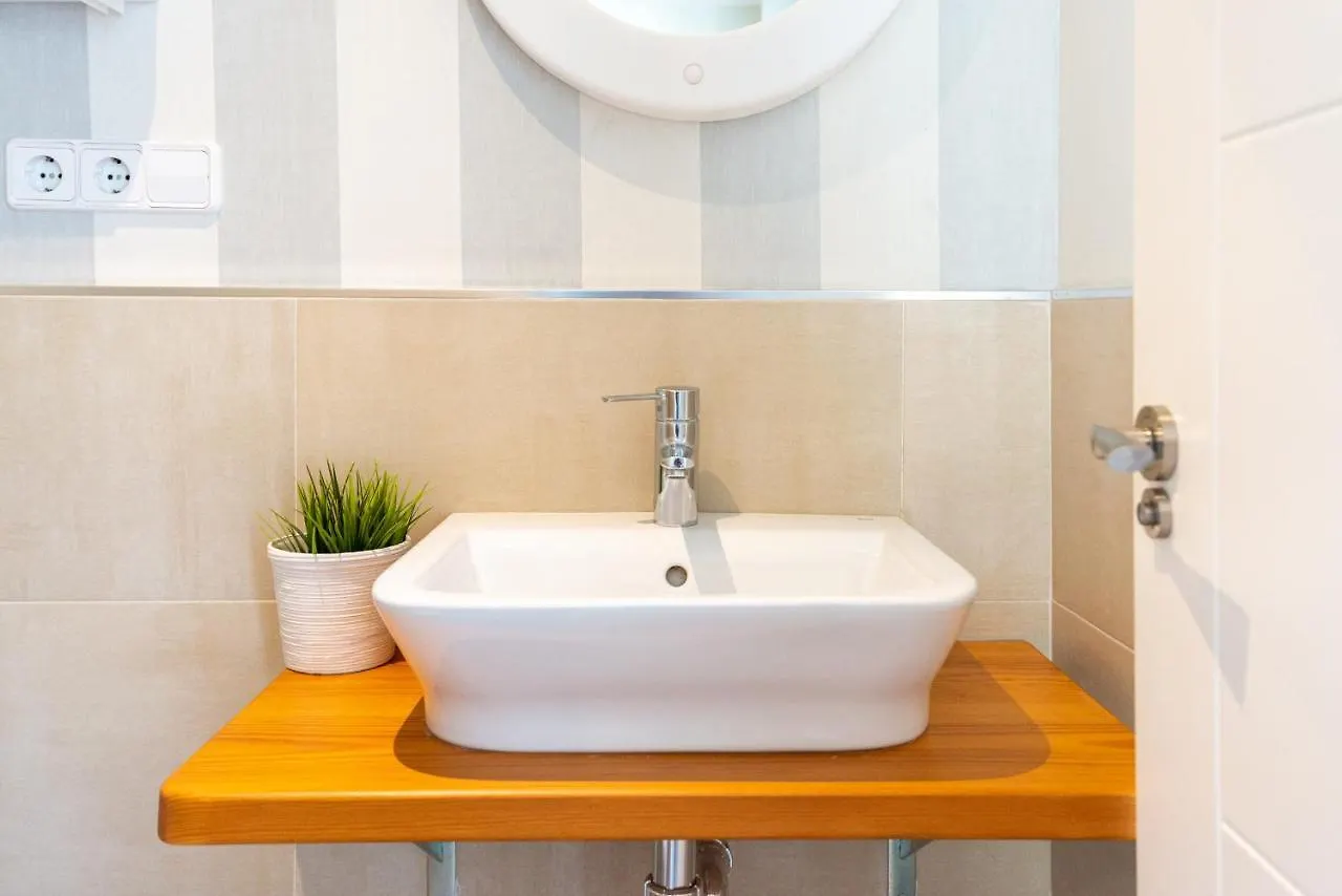 Urbe10 Angel Suites 2 Bedrooms Apartment 4A Malaga Spain